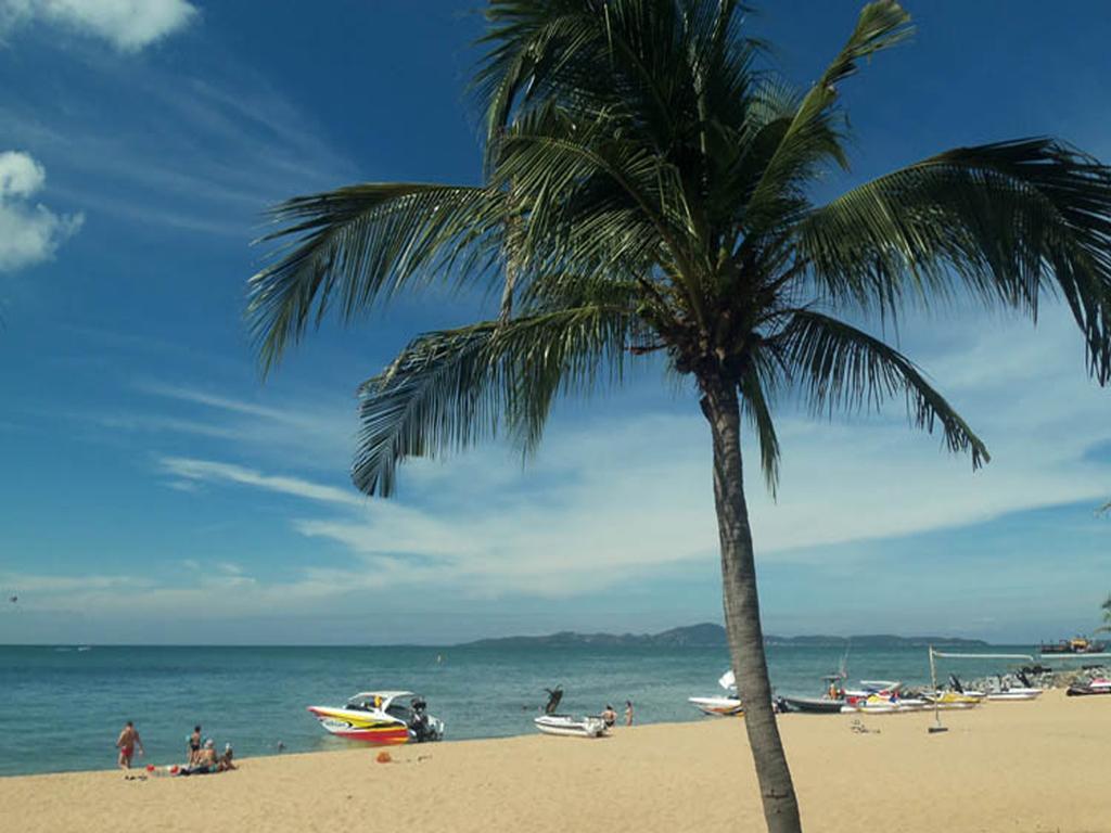 View Talay 5C Apartment Pattaya Bagian luar foto